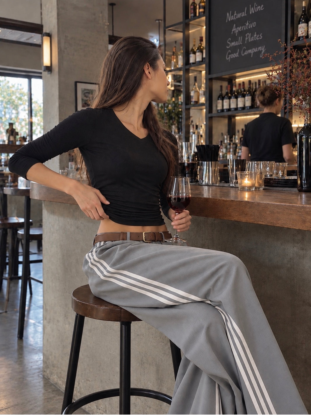 V Neck 3/4 Sleeve Top - Black
